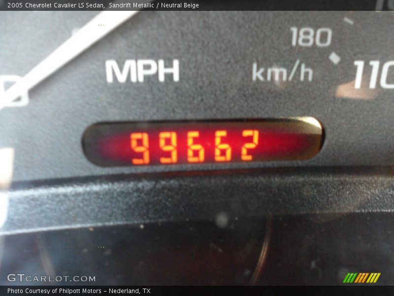 Sandrift Metallic / Neutral Beige 2005 Chevrolet Cavalier LS Sedan