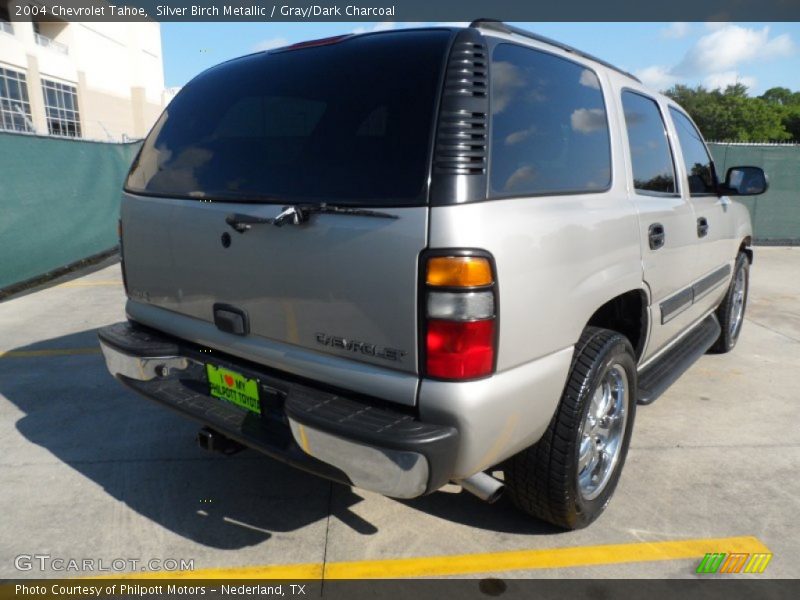 Silver Birch Metallic / Gray/Dark Charcoal 2004 Chevrolet Tahoe