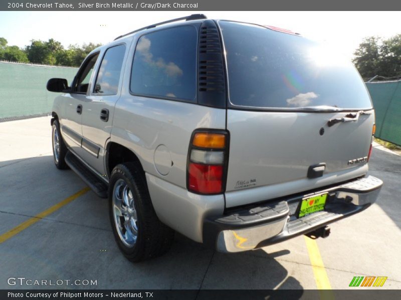 Silver Birch Metallic / Gray/Dark Charcoal 2004 Chevrolet Tahoe