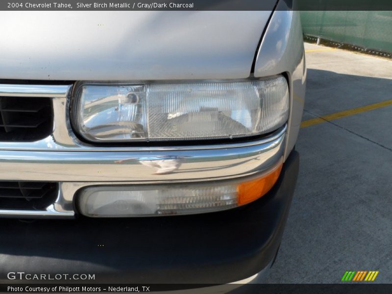 Silver Birch Metallic / Gray/Dark Charcoal 2004 Chevrolet Tahoe