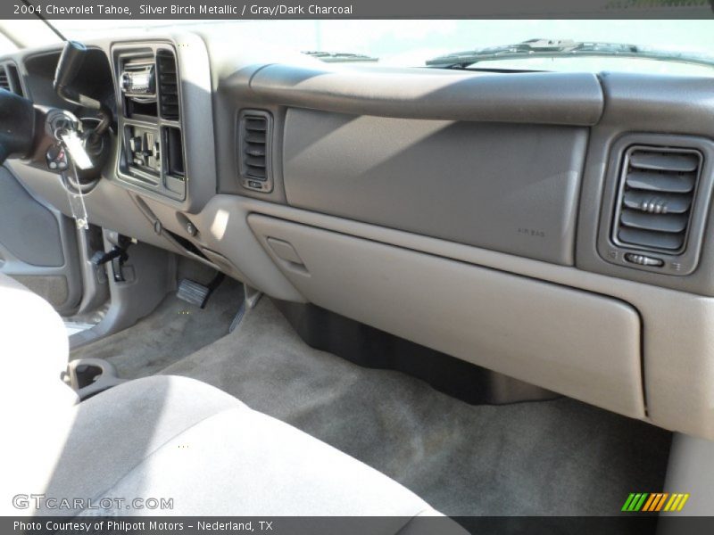Silver Birch Metallic / Gray/Dark Charcoal 2004 Chevrolet Tahoe