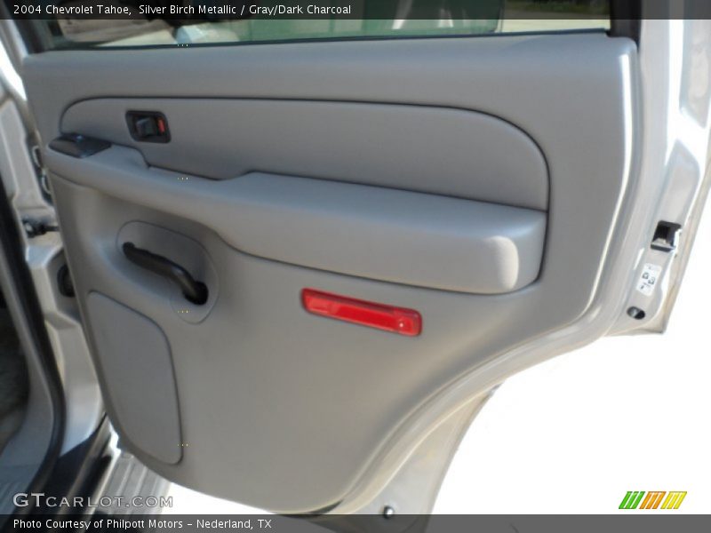 Silver Birch Metallic / Gray/Dark Charcoal 2004 Chevrolet Tahoe