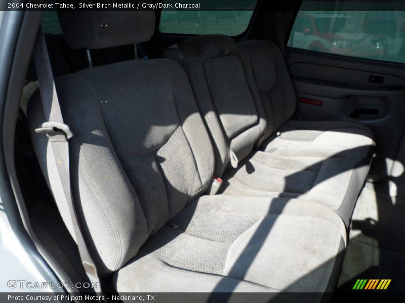 Silver Birch Metallic / Gray/Dark Charcoal 2004 Chevrolet Tahoe