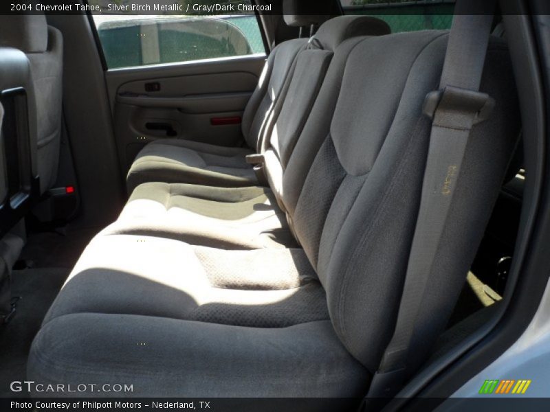 Silver Birch Metallic / Gray/Dark Charcoal 2004 Chevrolet Tahoe