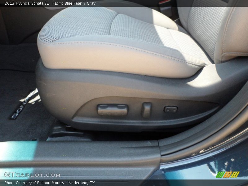 Pacific Blue Pearl / Gray 2013 Hyundai Sonata SE