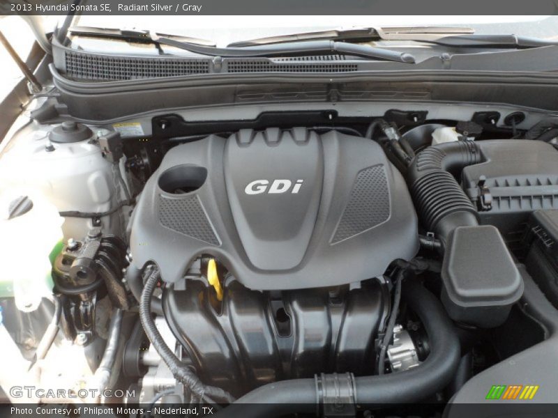 Radiant Silver / Gray 2013 Hyundai Sonata SE