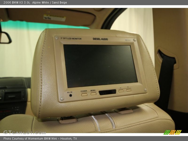 Alpine White / Sand Beige 2006 BMW X3 3.0i