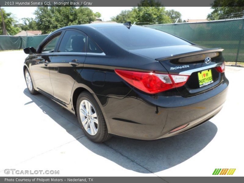 Midnight Black / Gray 2013 Hyundai Sonata GLS