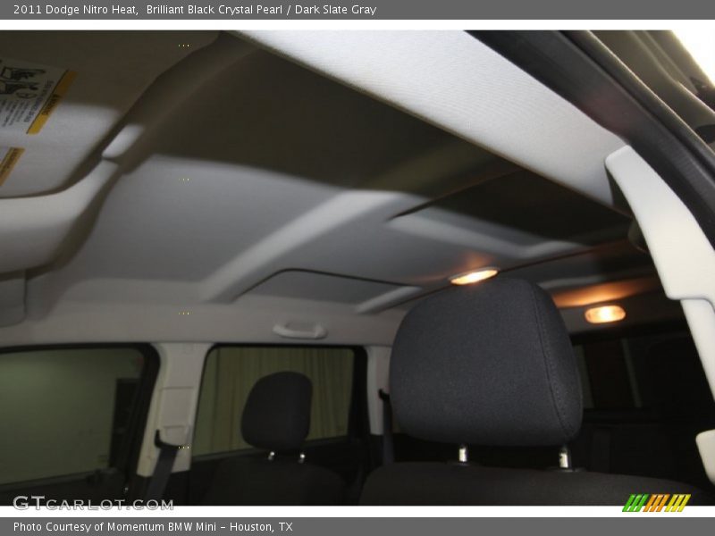 Brilliant Black Crystal Pearl / Dark Slate Gray 2011 Dodge Nitro Heat