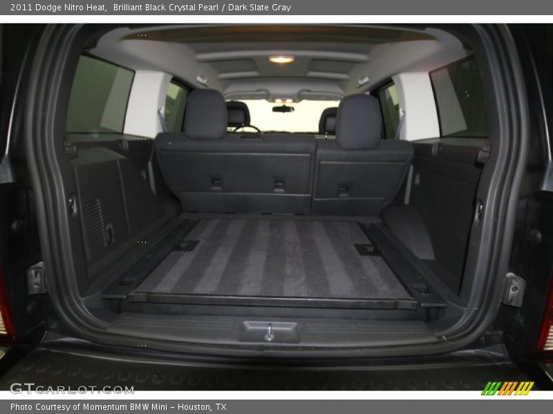 Brilliant Black Crystal Pearl / Dark Slate Gray 2011 Dodge Nitro Heat