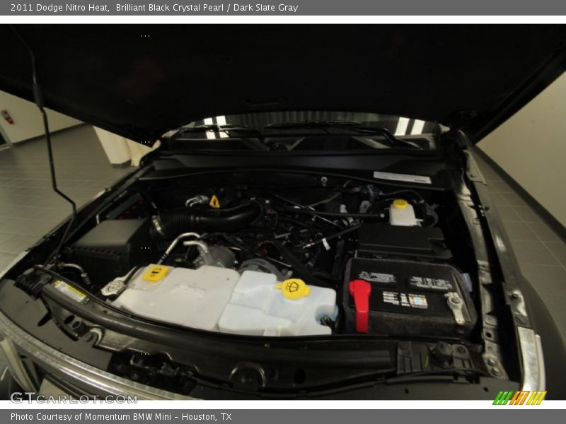 Brilliant Black Crystal Pearl / Dark Slate Gray 2011 Dodge Nitro Heat