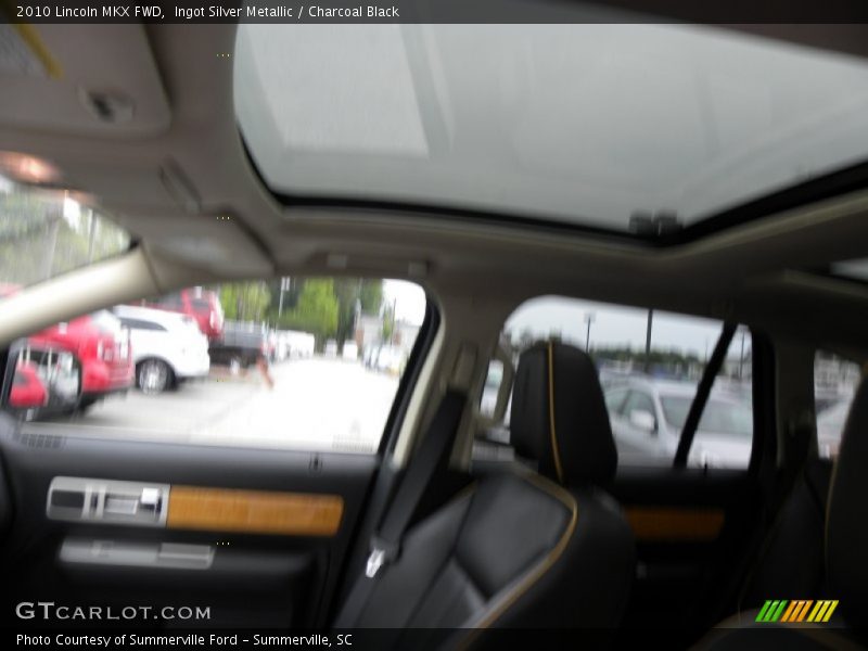 Ingot Silver Metallic / Charcoal Black 2010 Lincoln MKX FWD
