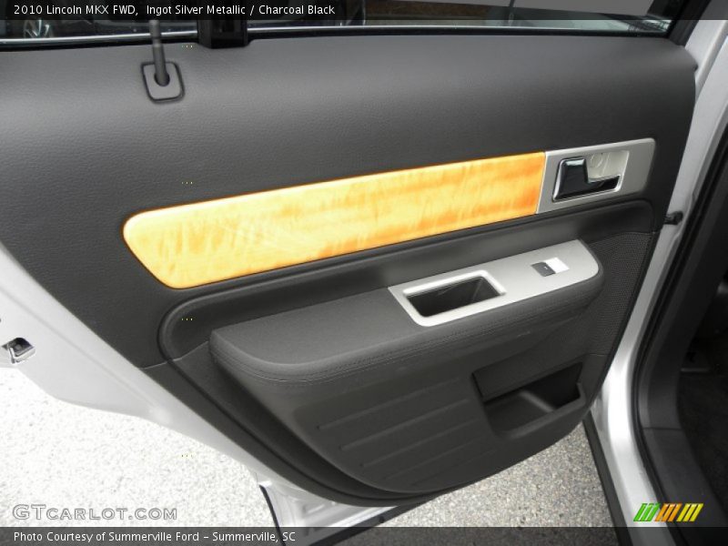 Ingot Silver Metallic / Charcoal Black 2010 Lincoln MKX FWD