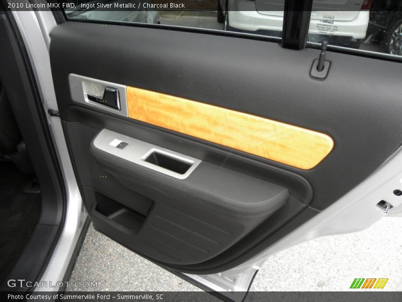 Ingot Silver Metallic / Charcoal Black 2010 Lincoln MKX FWD