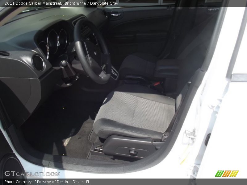 Bright White / Dark Slate Gray 2011 Dodge Caliber Mainstreet