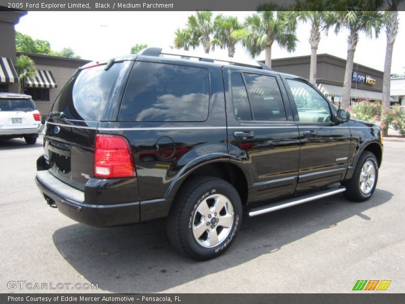 Black / Medium Parchment 2005 Ford Explorer Limited