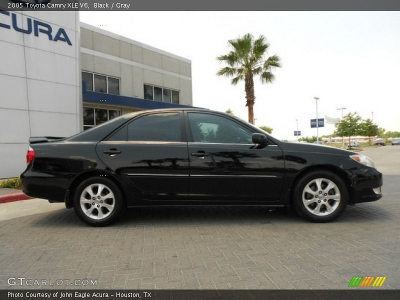 Black / Gray 2005 Toyota Camry XLE V6