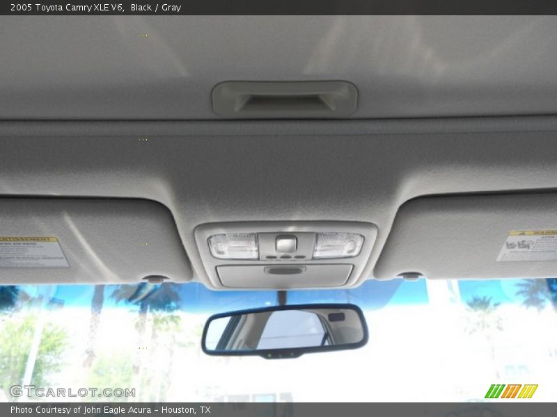 Black / Gray 2005 Toyota Camry XLE V6