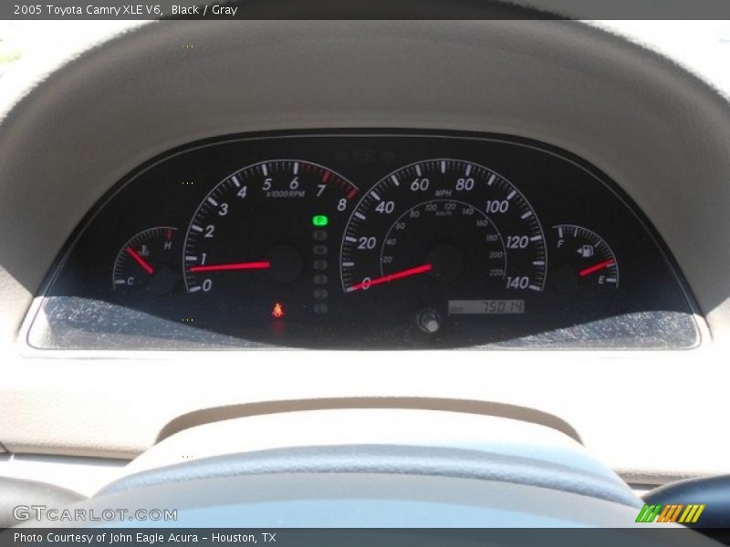 Black / Gray 2005 Toyota Camry XLE V6