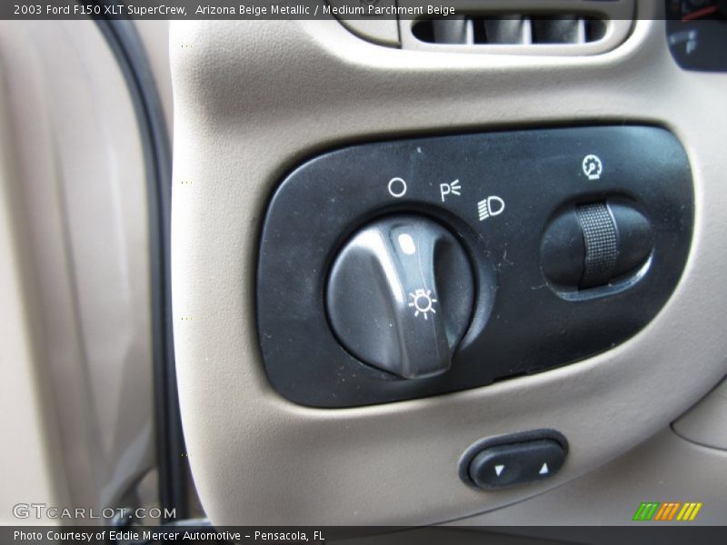 Arizona Beige Metallic / Medium Parchment Beige 2003 Ford F150 XLT SuperCrew