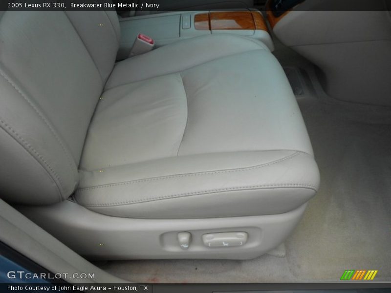 Breakwater Blue Metallic / Ivory 2005 Lexus RX 330