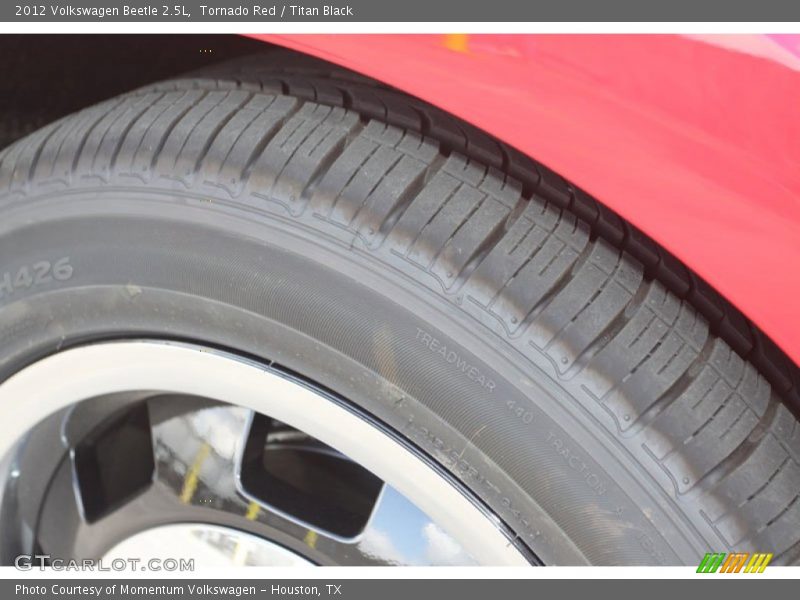 Tornado Red / Titan Black 2012 Volkswagen Beetle 2.5L