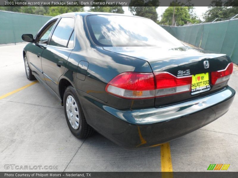 Dark Emerald Pearl / Ivory 2001 Honda Accord Value Package Sedan