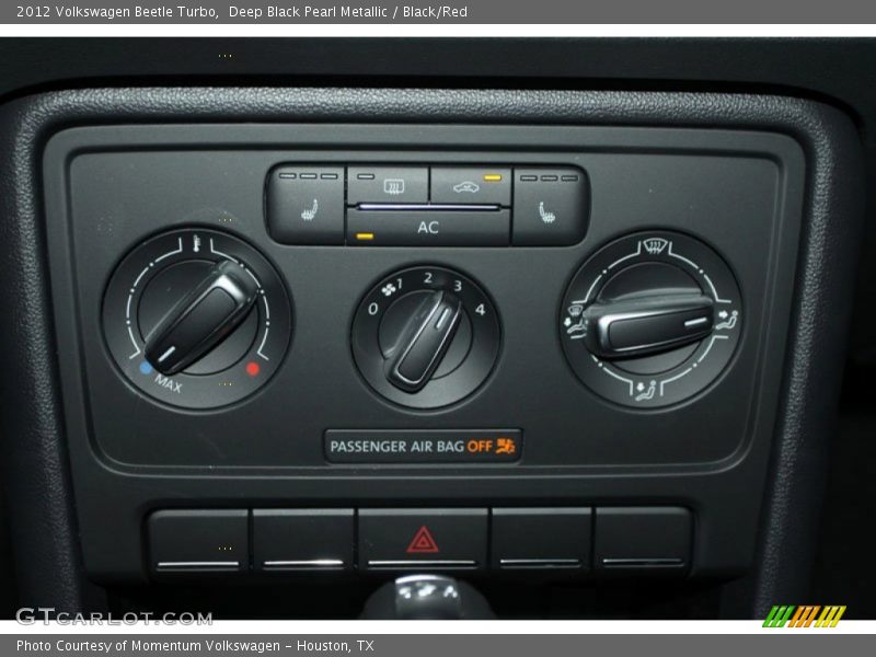 Deep Black Pearl Metallic / Black/Red 2012 Volkswagen Beetle Turbo