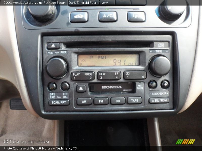 Audio System of 2001 Accord Value Package Sedan