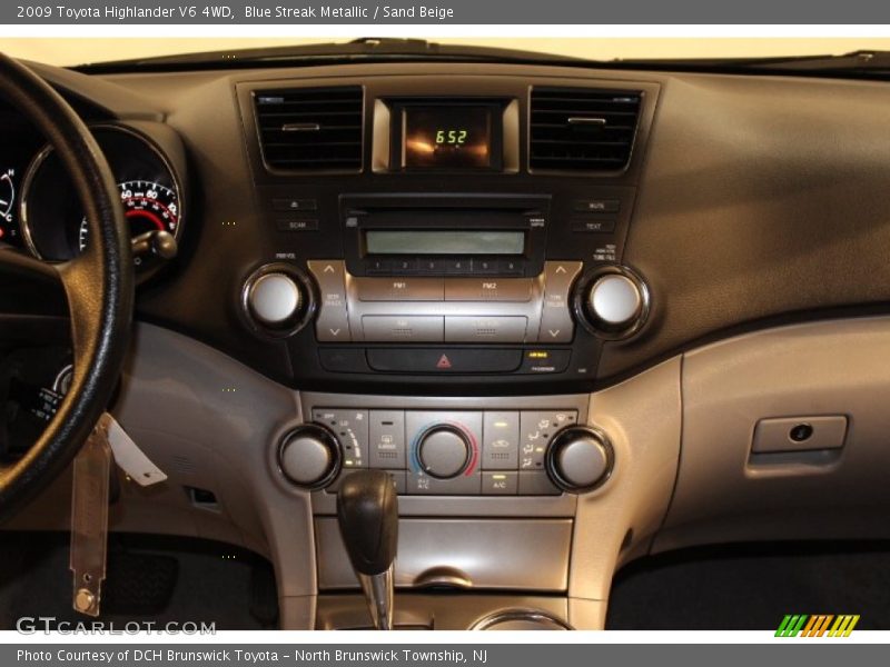 Blue Streak Metallic / Sand Beige 2009 Toyota Highlander V6 4WD