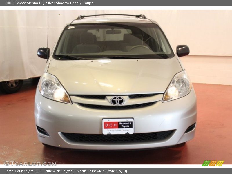 Silver Shadow Pearl / Taupe 2006 Toyota Sienna LE