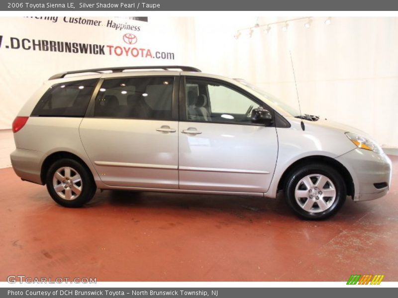 Silver Shadow Pearl / Taupe 2006 Toyota Sienna LE