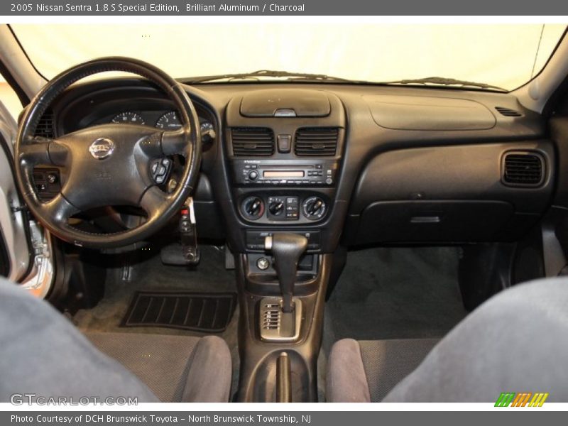 Brilliant Aluminum / Charcoal 2005 Nissan Sentra 1.8 S Special Edition