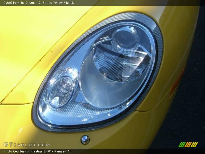 Speed Yellow / Black 2006 Porsche Cayman S