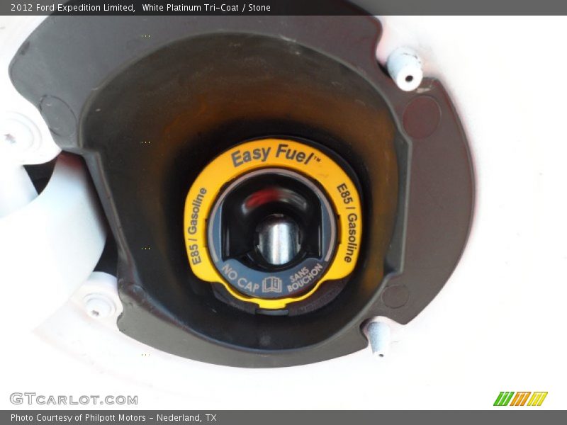 White Platinum Tri-Coat / Stone 2012 Ford Expedition Limited