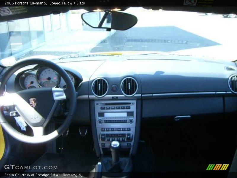 Speed Yellow / Black 2006 Porsche Cayman S