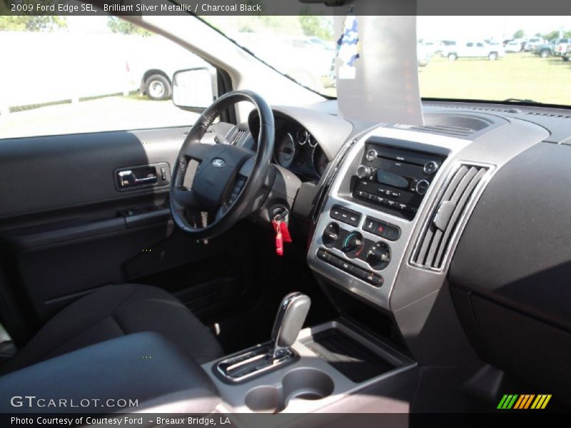 Brilliant Silver Metallic / Charcoal Black 2009 Ford Edge SEL