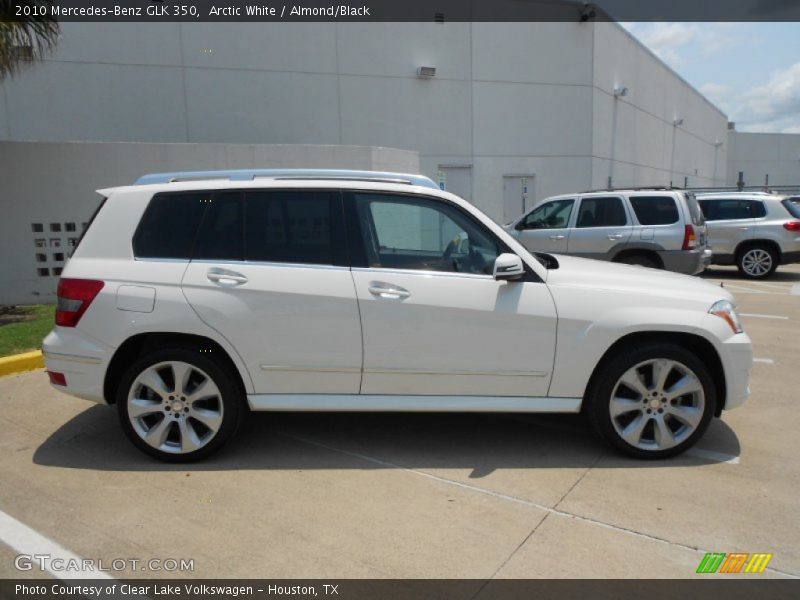 Arctic White / Almond/Black 2010 Mercedes-Benz GLK 350