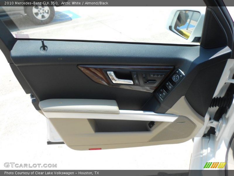 Arctic White / Almond/Black 2010 Mercedes-Benz GLK 350