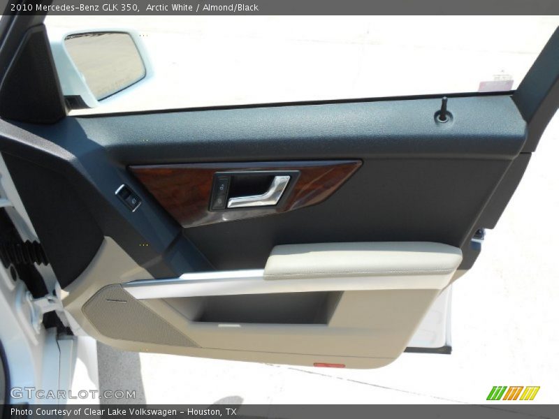 Arctic White / Almond/Black 2010 Mercedes-Benz GLK 350
