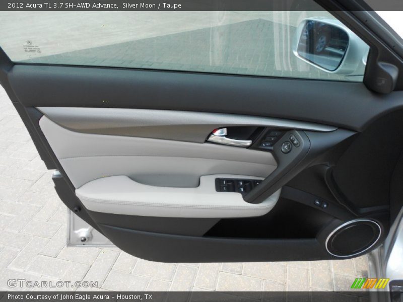 Door Panel of 2012 TL 3.7 SH-AWD Advance