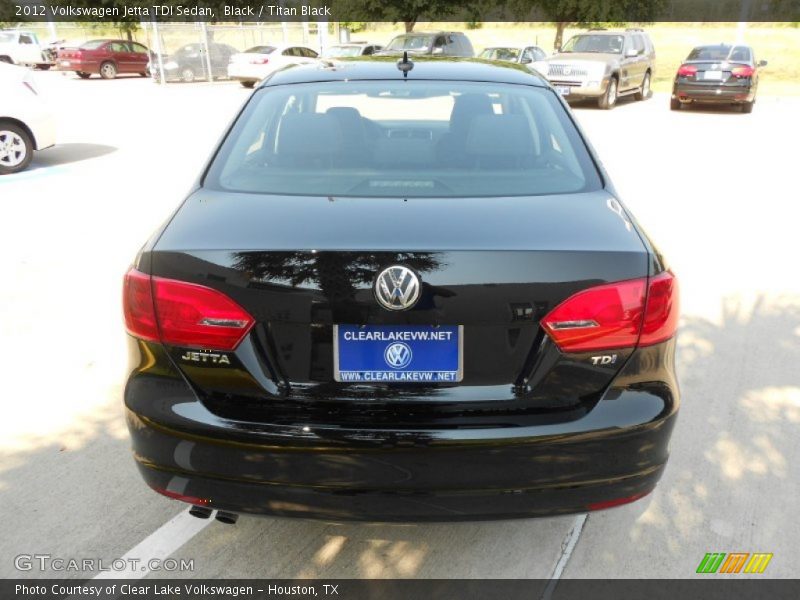 Black / Titan Black 2012 Volkswagen Jetta TDI Sedan
