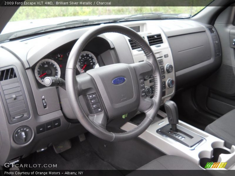 Brilliant Silver Metallic / Charcoal 2009 Ford Escape XLT 4WD