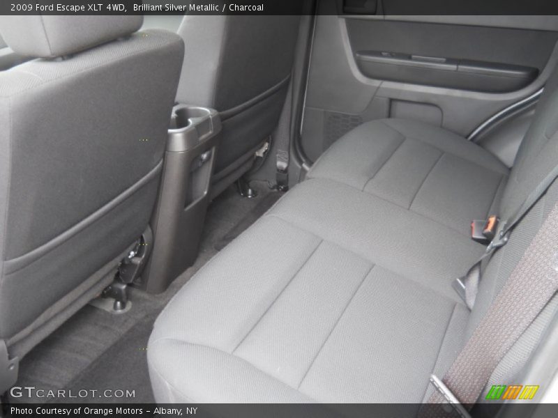 Brilliant Silver Metallic / Charcoal 2009 Ford Escape XLT 4WD