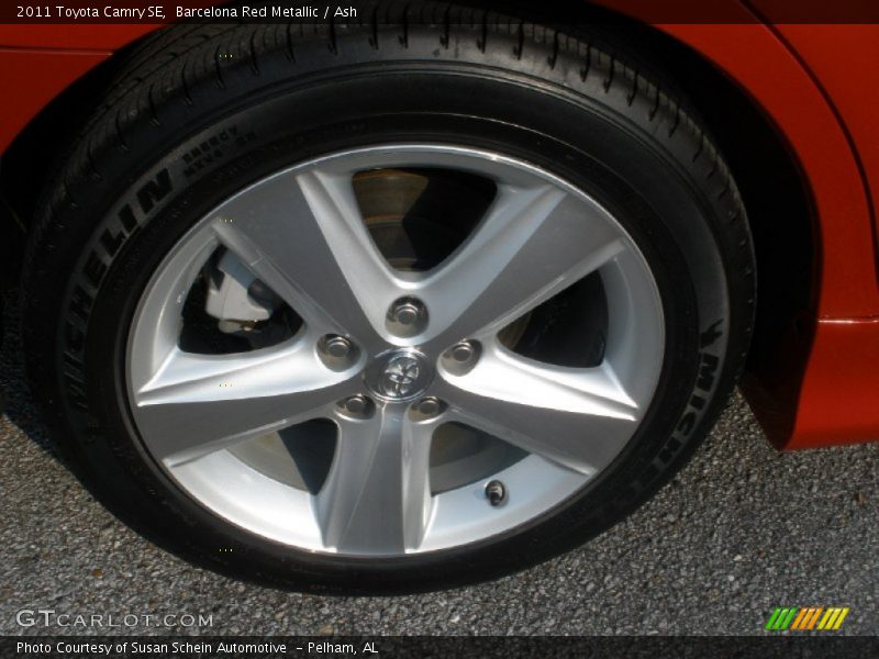 Barcelona Red Metallic / Ash 2011 Toyota Camry SE