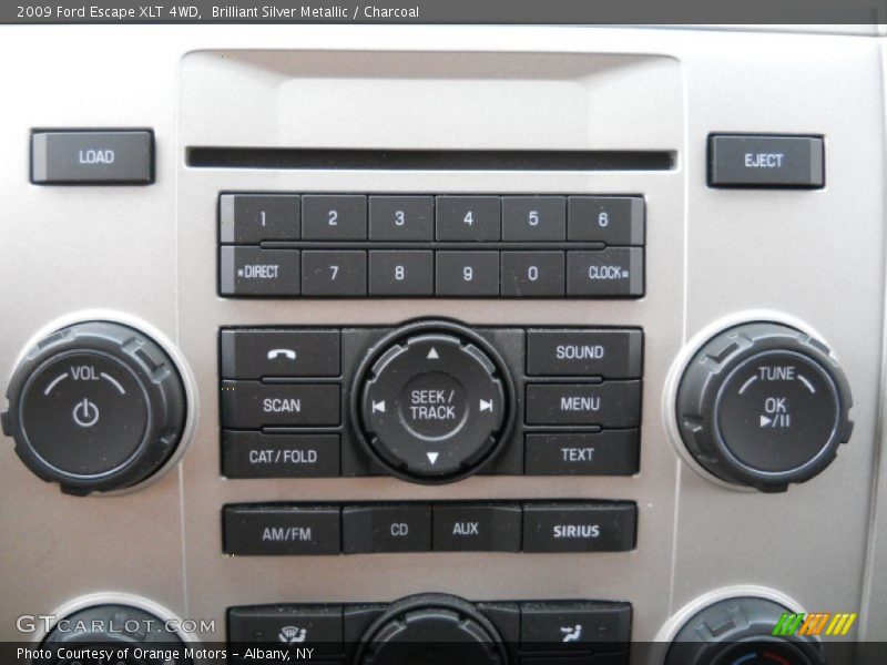 Brilliant Silver Metallic / Charcoal 2009 Ford Escape XLT 4WD