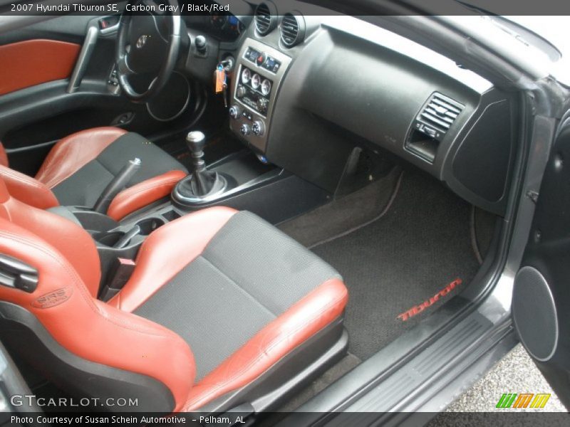  2007 Tiburon SE Black/Red Interior