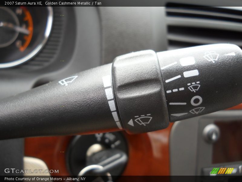 Golden Cashmere Metallic / Tan 2007 Saturn Aura XE