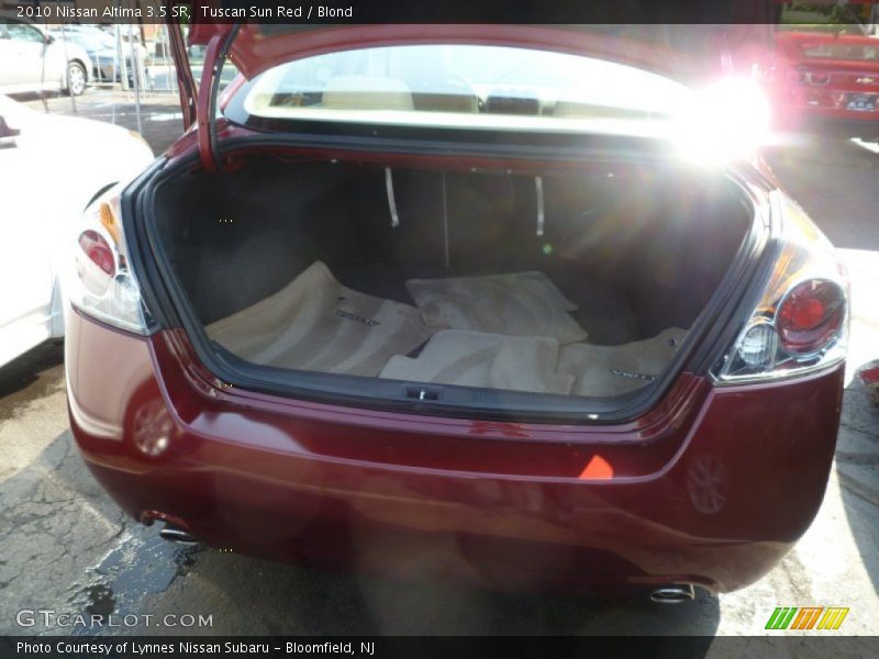 Tuscan Sun Red / Blond 2010 Nissan Altima 3.5 SR