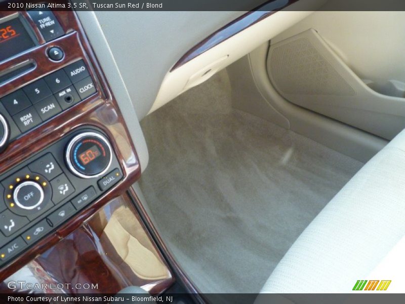 Tuscan Sun Red / Blond 2010 Nissan Altima 3.5 SR